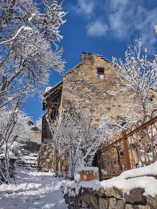 Chambre Ou Gite Dans Une Maison De Montagne - De Suzon A Zelie Entraigues  外观 照片