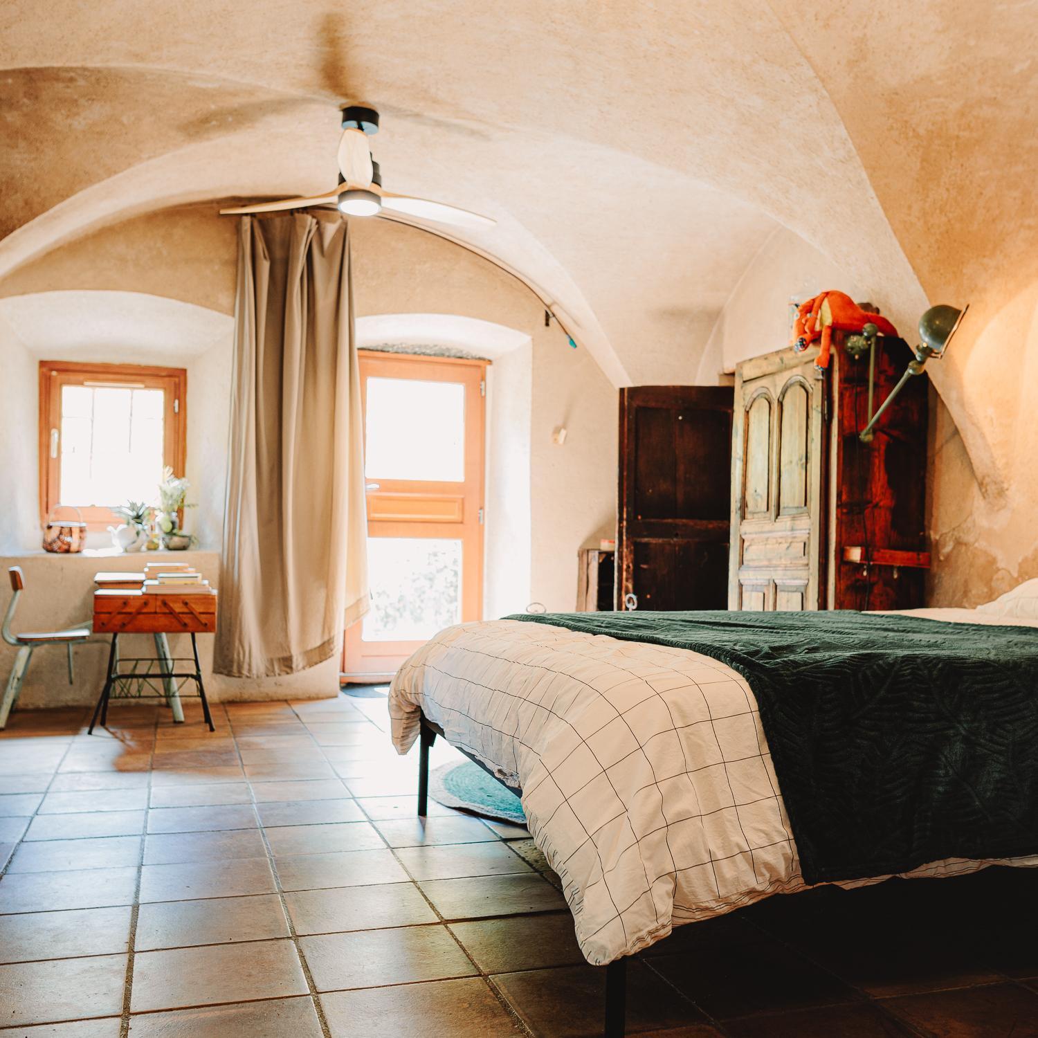 Chambre Ou Gite Dans Une Maison De Montagne - De Suzon A Zelie Entraigues  外观 照片